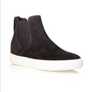 Vince suede High top sneaker